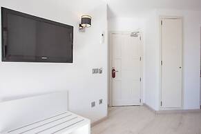 Sand Beach Apartments