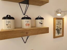 Dartmoor Reach Alpaca Farm