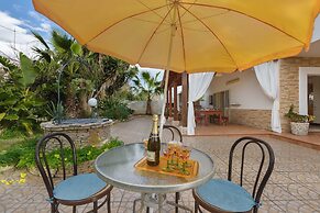 1817 Villetta Ginetta