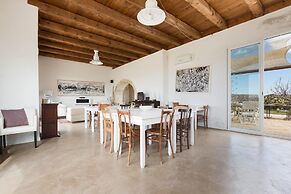 1891 Falcon Home Resort