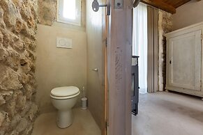 1891 Falcon Home Resort