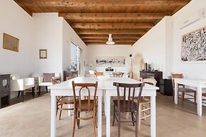 1891 Falcon Home Resort