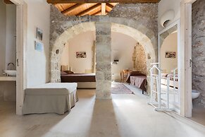 1891 Falcon Home Resort