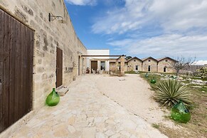 1891 Falcon Home Resort