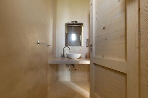 1891 Falcon Home Resort