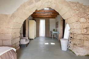 1891 Falcon Home Resort