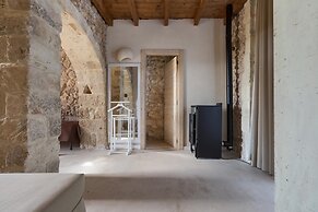 1891 Falcon Home Resort