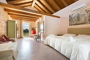 1891 Falcon Home Resort