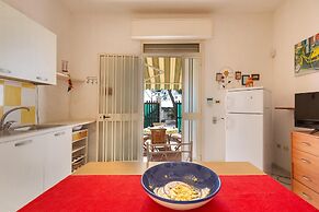 1867 Villetta Bianca Gioiosa