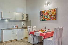 Cherry Apartment With Sea View