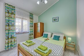 Turquoise Apartment Sea View