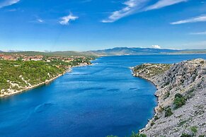 Turquoise Apartment Sea View
