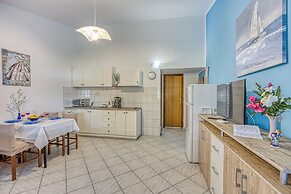 Turquoise Apartment Sea View