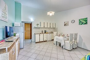 Turquoise Apartment Sea View