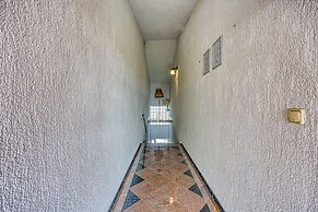 Orange Apartment Sea View