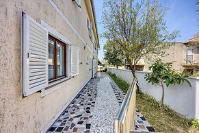 Silver Apartment Sea View