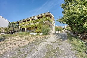 Silver Apartment Sea View