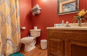 Happy Trails 2 Bedroom Condo by RedAwning