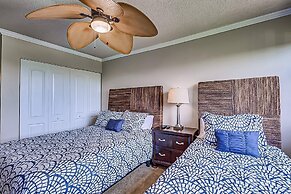 Harbor Towers 3rd Fl Views of the Bay