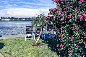 Harbor Towers 3rd Fl Views of the Bay