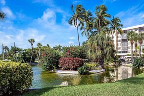 Harbor Towers 2nd Fl 2 Bedroom Pool View