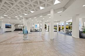 Harbor Towers 2nd Fl 2 Bedroom Pool View