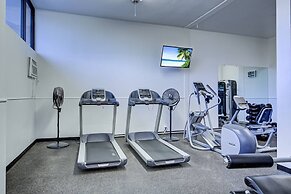 Harbor Towers 2nd Fl 2 Bedroom Pool View