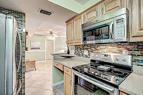 Harbor Towers 2nd Fl 2 Bedroom Pool View