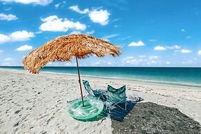 Pelican Gardens Villa 23