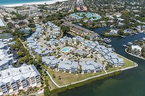 Siesta Bayside Closest to the Beach