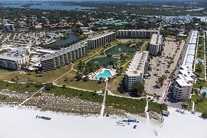 Siesta Bayside Closest to the Beach