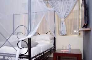 Deluxe 1- Bedroom Apartment With Swimming Pool
