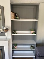 Immaculate 2-bed Static Caravan Near the Lake