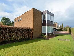 Corrin - Chic 1 Bedroom Apartment