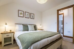 French Fields - 4 Bedroom - St Florence