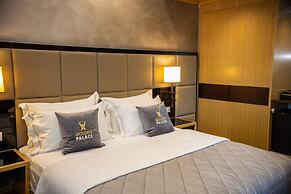 Hotel Golden Palace