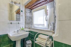 Countryside House Leila