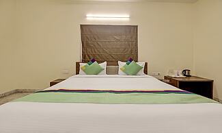 Treebo Sreemaa Newtown