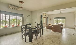 Treebo Sreemaa Newtown