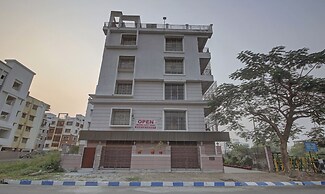 Treebo Sreemaa Newtown