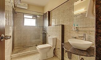 Treebo Sreemaa Newtown