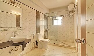 Treebo Sreemaa Newtown