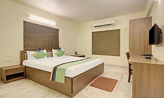 Treebo Sreemaa Newtown