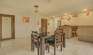 Treebo Sreemaa Newtown