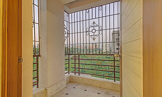 Treebo Sreemaa Newtown