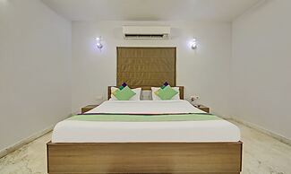 Treebo Sreemaa Newtown