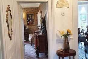 Historic Manor House - Sleeps 16 - Pool & Hot Tub