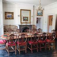 Historic Manor House - Sleeps 16 - Pool & Hot Tub