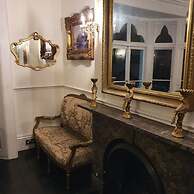 Historic Manor House - Sleeps 16 - Pool & Hot Tub