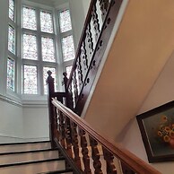 Historic Manor House - Sleeps 16 - Pool & Hot Tub